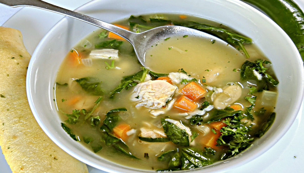 Italian White Bean and Spinach Soup with Chicken
