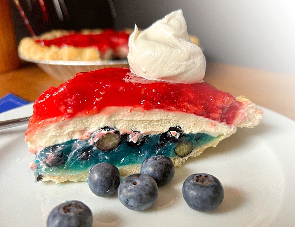 Red White and Blueberry Pie