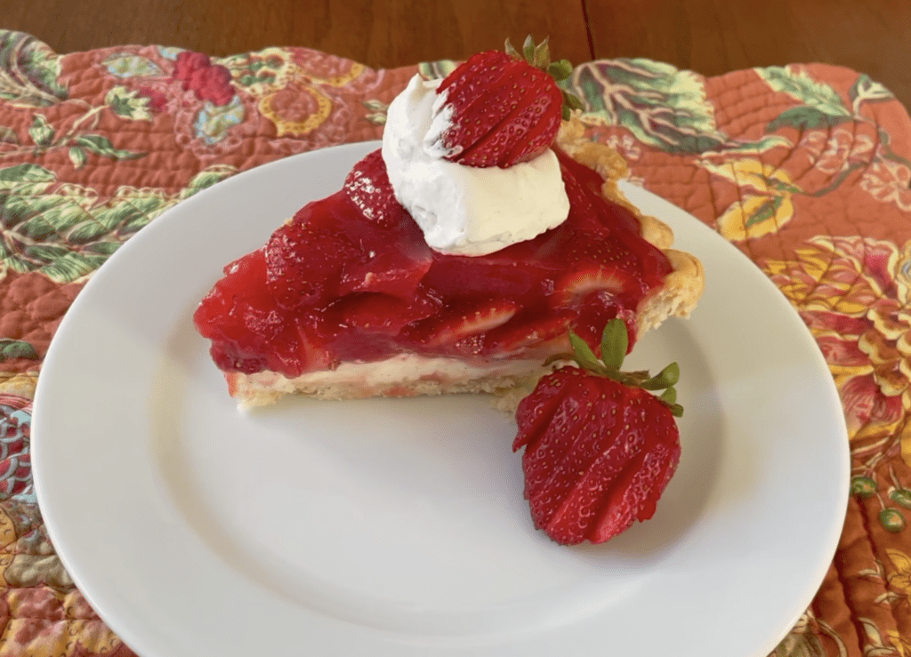 Strawberry Pie with Cream Cheese Bottom